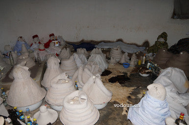 Vodou Dan offerings
